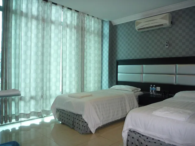 غرفة ديلوكس بسرير كوين، T Hotel 2/2