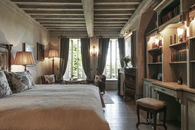 غرفة بحوض استحمام، Relais Borgo Santo Pietro 1/1