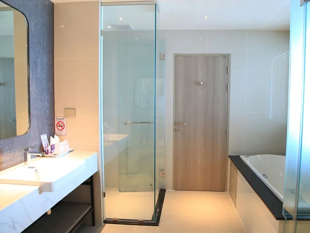 جناح تنفيذي بسرير كينج بإطلالة على البحر، Fortune Saeng Chan Beach Rayong 10/10
