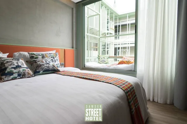 غرفة ديلوكس بسرير مزدوج، Samsen Street Hotel 3/6