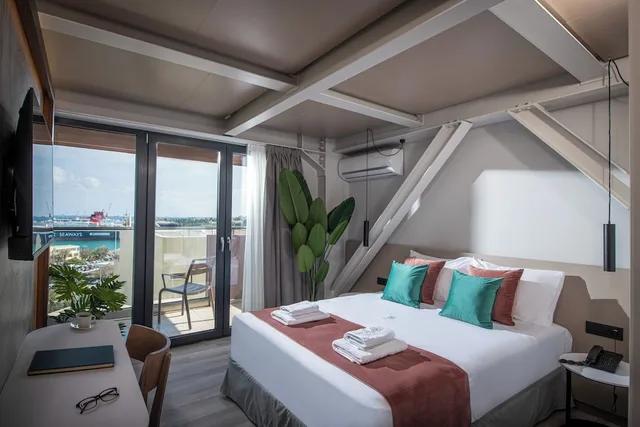 Junior Suite, Deluxe, Sea View, Infinity City Boutique Hotel 5/9