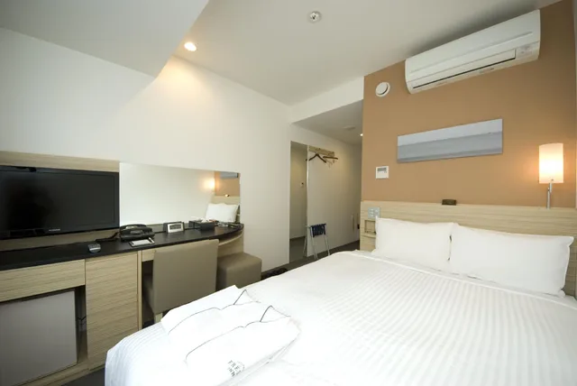 غرفة بسرير مزدوج بدون إطلالة للمدخنين، Sotetsu Fresa Inn Tokyo Kyobashi 1/1