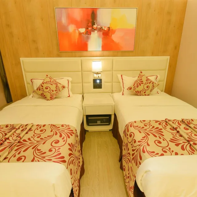 Deluxe, Single Bed, Red Hotel Cubao 6/10