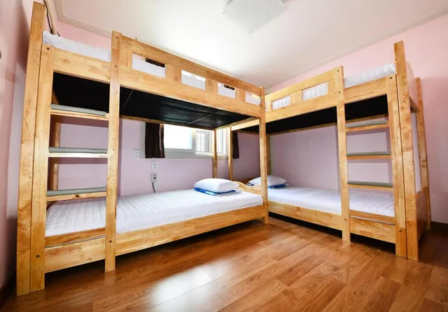 Female Dorm, Female Only, 4 Beds, Namu Guesthouse 1/2