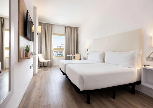 غرفة قياسية بسرير مزدوج، Hotel Melilla Puerto, Affiliated by Melia 8/10