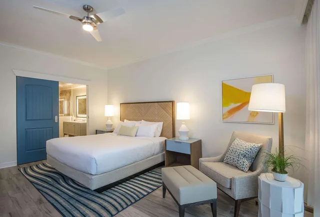 Resort, King Bed, Accessible، Hawks Cay Resort 3/5