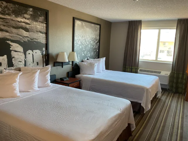 غرفة بسريرين كوين، Super 8 by Wyndham Colorado Springs Airport 2/9