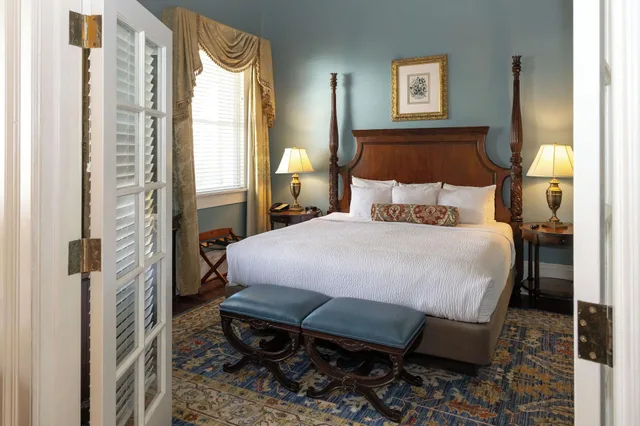 Suite, The Marshall House 1/6