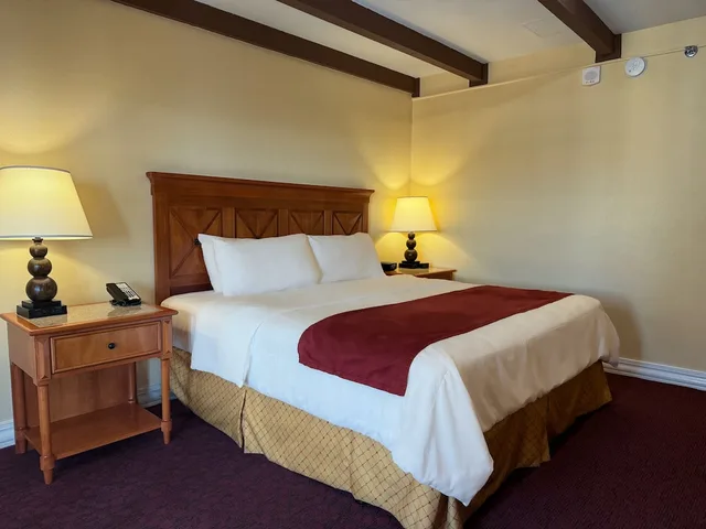 جناح بسرير كينج مع أريكة، La Posada Hotel 2/5