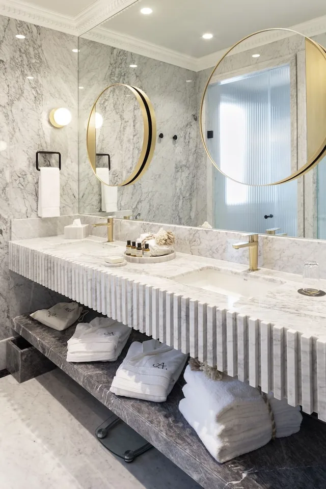 غرفة سوبيريور بسريرين كوين، The Alest Hotel 4/4