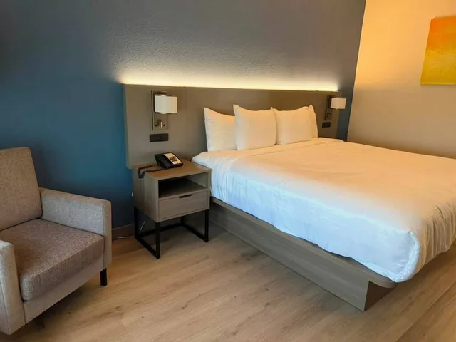غرفة بسرير كينج، Comfort Inn & Suites Concord (Kannapolis) 7/10