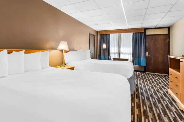 جناح بسرير كينج في الطابق الأرضي، Best Western Lee's Motor Inn 1/10