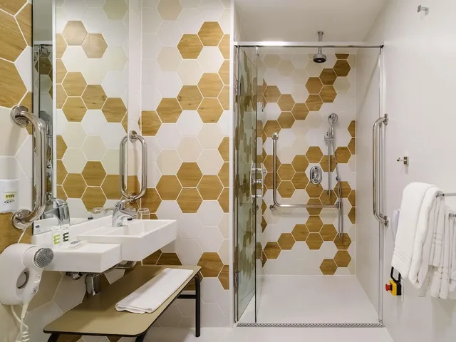 غرفة سوبيريور بريفيليج بسرير مزدوج لذوي الإعاقة، Mercure Guarulhos Aeroporto Hotel 3/3