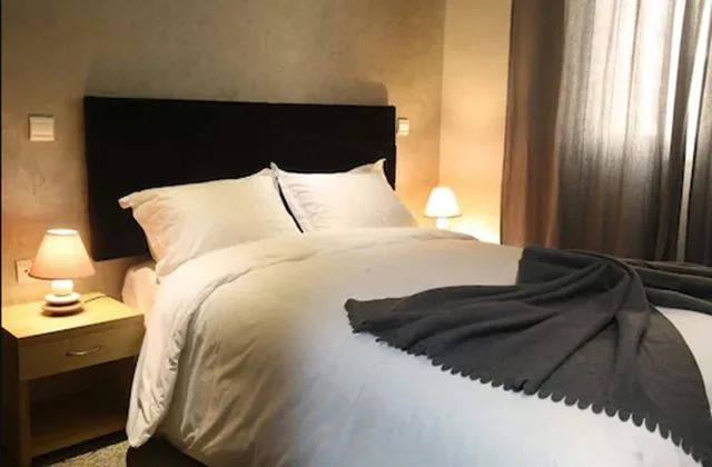 Room, Single, Double Bed, Hotel Point du Jour 3/3