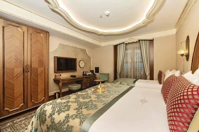 غرفة ديلوكس ثلاثية، Romance Istanbul Hotel 9/10
