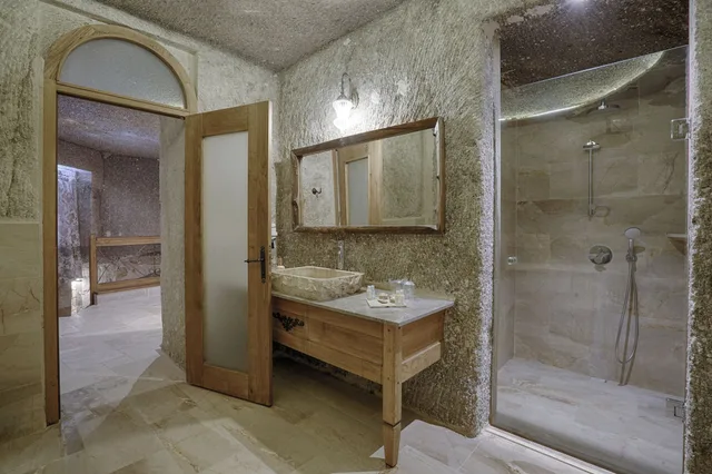Cave, Suite, King Bed, Queen Bed، Hera Cave Suites 2/2