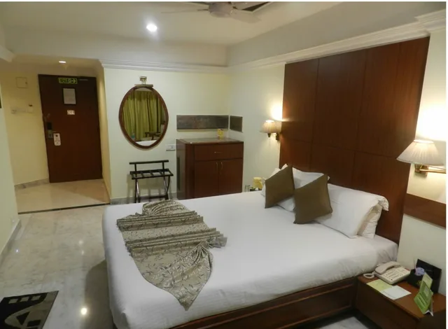 غرفة ديلوكس، Regenta Place The Emerald 4/10