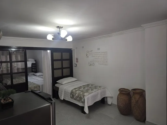 Family, 1 Double and 3 Single Beds، Hotel Rodadero Dorado 1/10