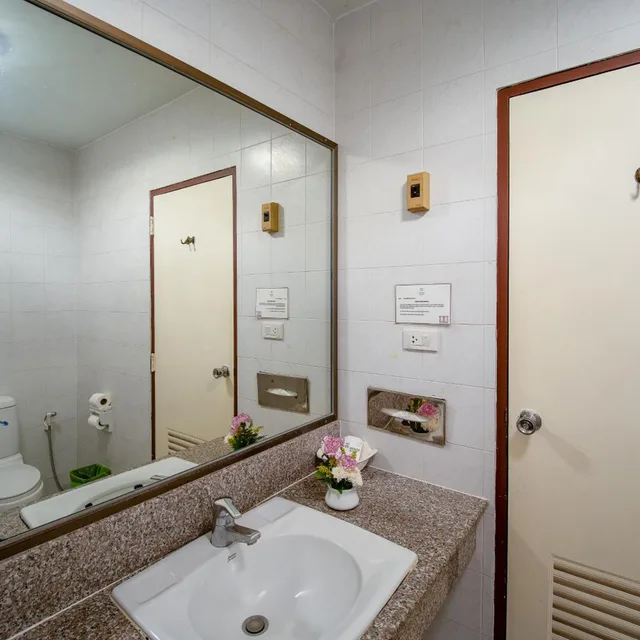 غرفة ديلوكس بسرير مزدوج، Sirin Hotel Huahin 7/9