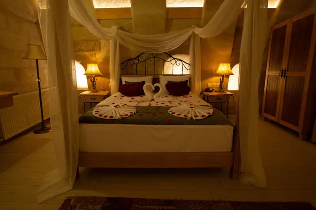 غرفة شهر العسل بسرير كوين، Rose Valley House 1/1