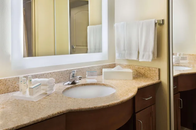 استوديو بسرير كوين، Homewood Suites By Hilton Princeton 1/1