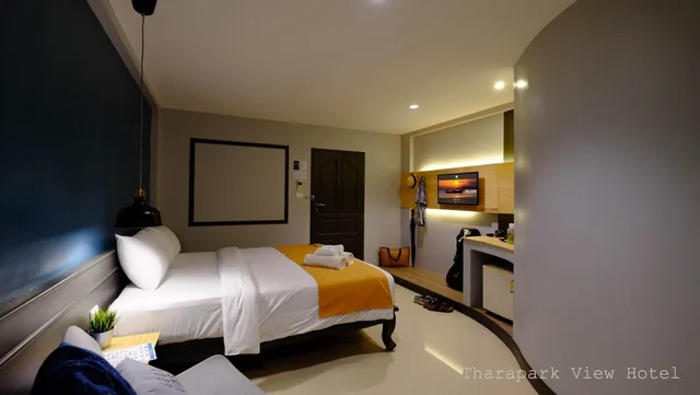 غرفة بسرير كينج، Tharapark View Hotel 2/2