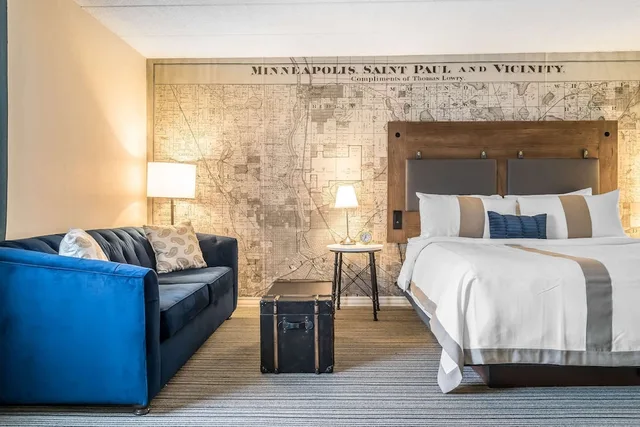 غرفة قياسية بسرير كينج، ENVISION HOTEL ST. PAUL SOUTH, AN ASCEND HOTEL COLLECTION 1/4