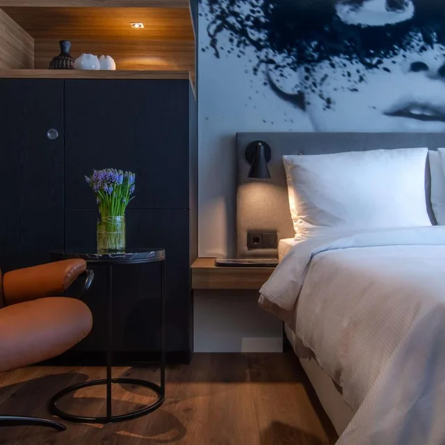 جناح جونيور بسرير كينج بإطلالة على الحديقة، Radisson Blu Hotel Cologne 4/10