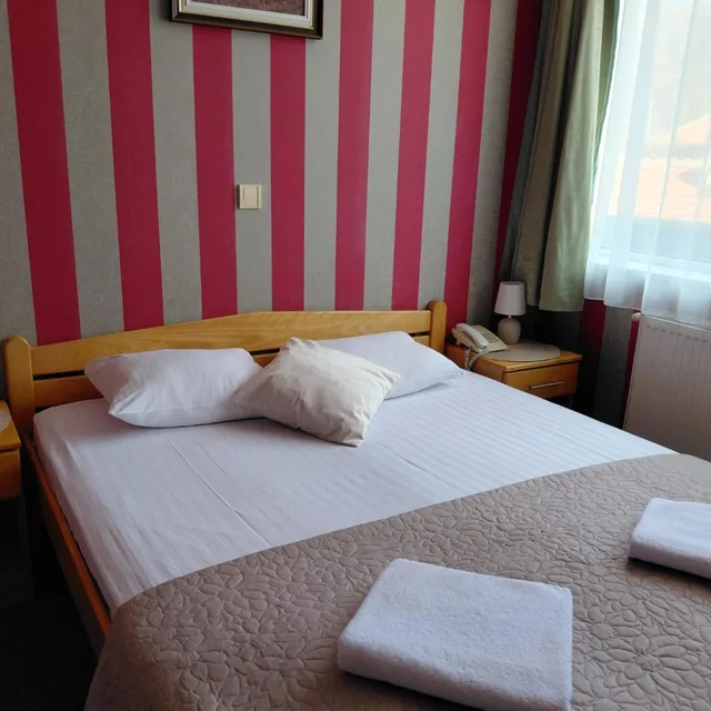 غرفة بسرير مزدوج، Hotel Slodes 2/10