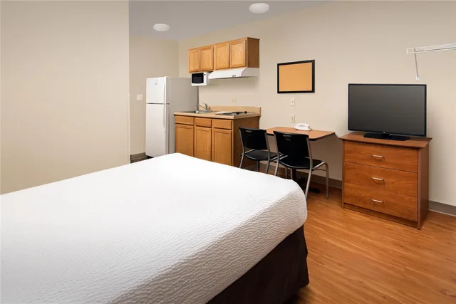 غرفة بسرير مزدوج لذوي الإعاقة، Woodspring Suites Memphis East I-40 1/7