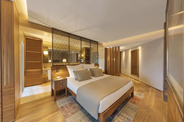 جناح سوبيريور بسرير كينج بإطلالة على الجبل، D Maris Bay 1/2