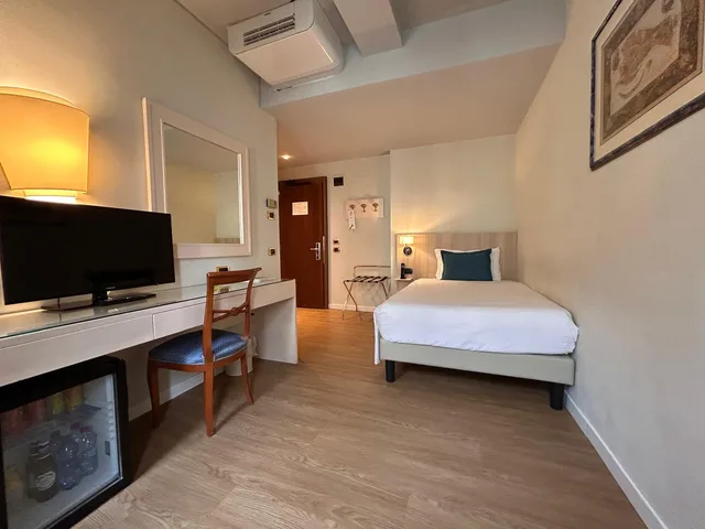 غرفة كلاسيكية مفردة، Hotel Plaza 1/3