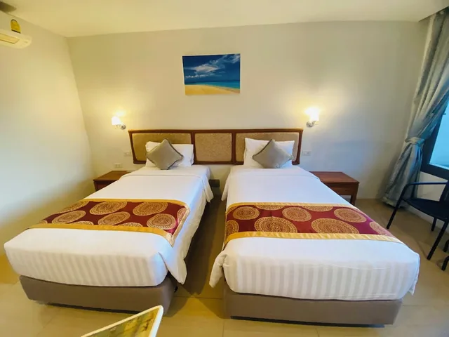 غرفة ديلوكس بإطلالة على الحديقة، Nautical Inn 2/10