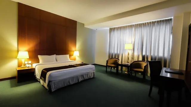 غرفة سوبيريور بسريرين منفصلين، Times Hotel 6/10