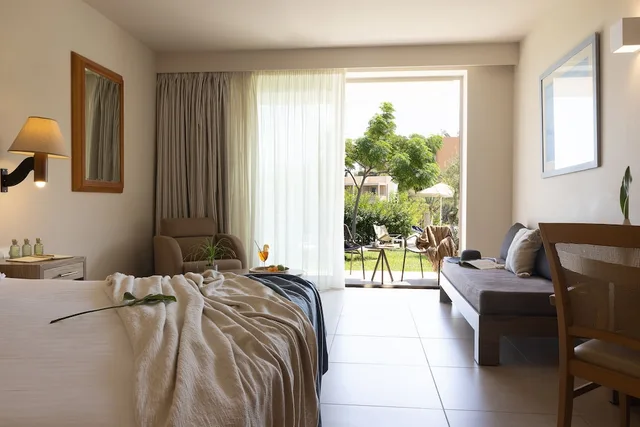 Superior, Double Bed, Direct Pool Access, Giannoulis - Santa Marina Beach Hotel 3/5