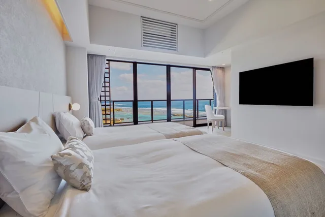 2 Bedrooms, Premier, Deluxe, Suite, 4 Beds, Ocean Front، Hotel Shigira Mirage 1/2