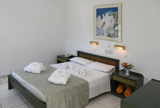 Family Room Open Plan، Katrin Hotel and Bungalows 1/3