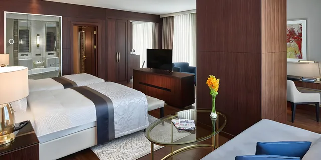 Suite, 2 Queen Beds, Elite World Grand Istanbul Basin Ekspres Hotel 3/3