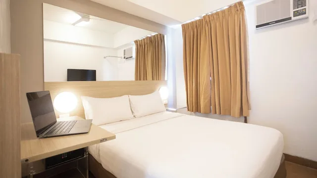 غرفة بسرير كوين، Red Planet Cebu 7/10
