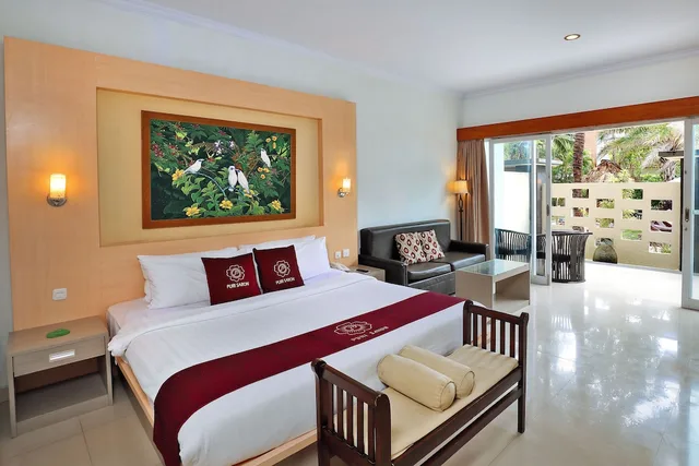Super, Deluxe, Queen Bed, Pool View، Puri Saron Seminyak 2/3