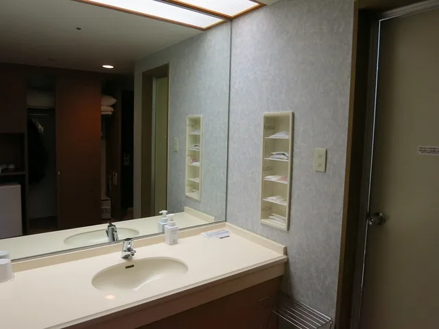 غرفة عائلية بسريرين منفصلين مع أريكة، Manza Prince Hotel 5/6