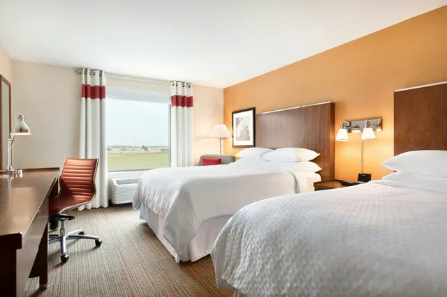 غرفة بسريرين كوين، Four Points by Sheraton Fargo Medical Center 4/8