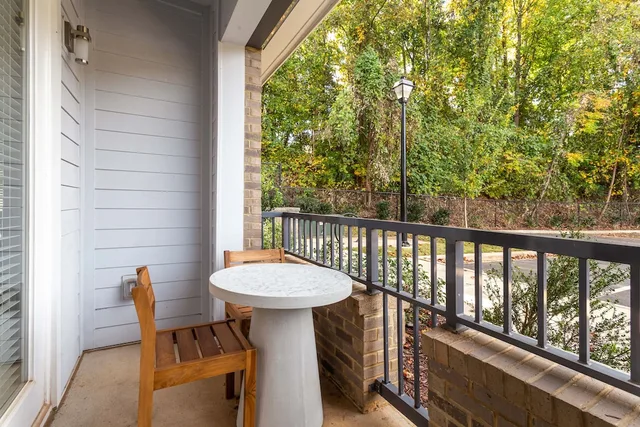 2 Bedrooms, Superior, Apartment, King and Queen Bed, Sofa, Pool Access، Kasa FreeMoreWest Charlotte 5/5