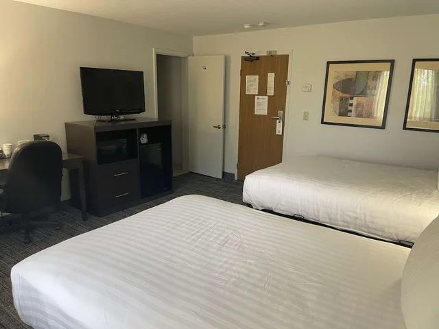 غرفة قياسية بسريرين مزدوجين، Best Western Dubois Hotel 4/8