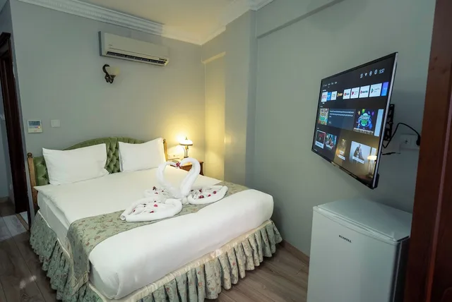 Economy, Double Bed, Entrance Floor، Basileus Hotel 2/10