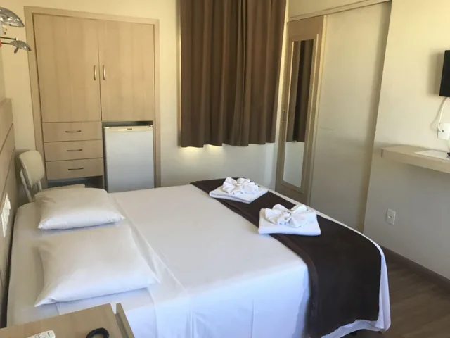 غرفة بسرير مزدوج أو سريرين منفصلين، Palace Hotel Angra 1/5