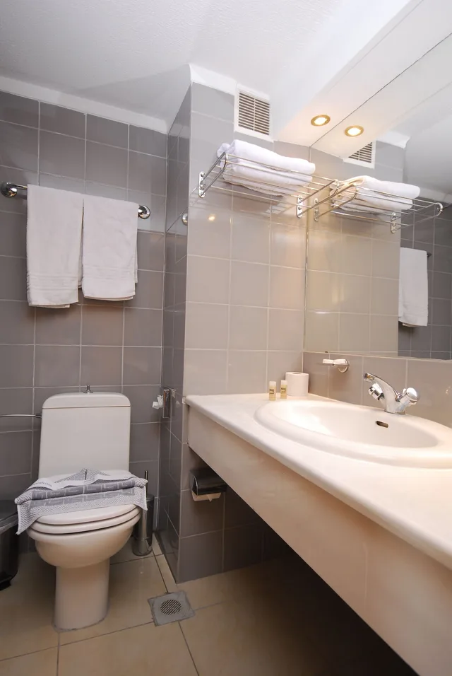 غرفة مزدوجة بإطلالة على البحر، Kipriotis Village Resort 7/7