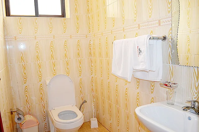 جناح تنفيذي بسرير كينج بإطلالة على المدينة، Marie S Royale Hotel 1/3