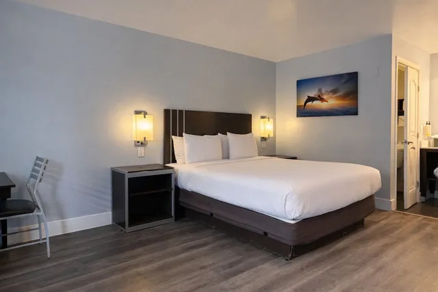 غرفة بسرير كوين، Pacific Inn Monterey 1/10