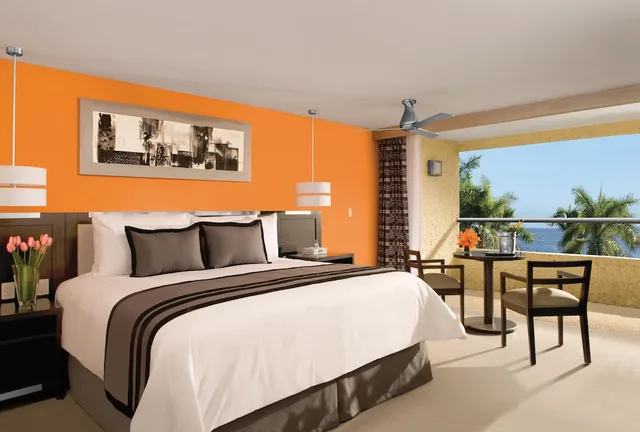 Preferred Club, Deluxe, King Bed, Ocean Front, Dreams Huatulco Resort Spa All Inclusive 5/8
